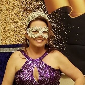 Meet your Posher, Cherie